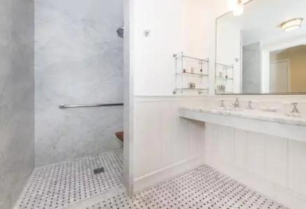 Mr C Beverly Hills - 61