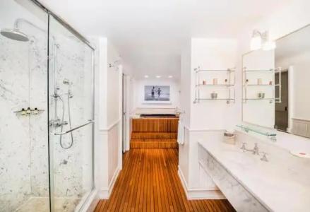 Mr C Beverly Hills - 67