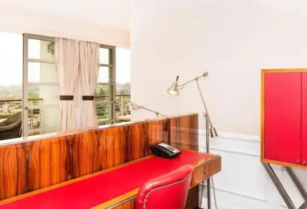 Mr C Beverly Hills - 78