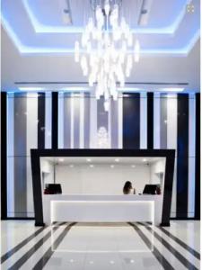 Crystal Suites Suvarnbhumi Airport - 17