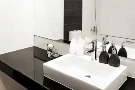 Crystal Suites Suvarnbhumi Airport - 35