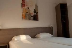 St. George Rent Rooms, Larnaka