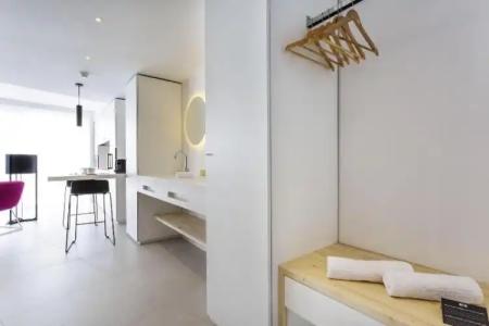 One Ibiza Suites - 34