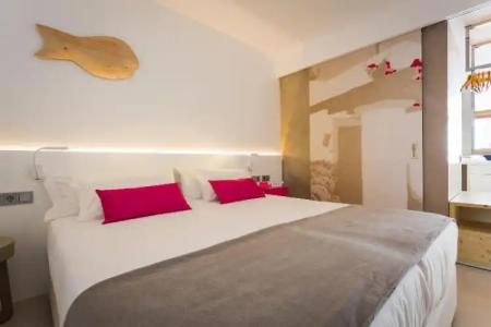 One Ibiza Suites - 89