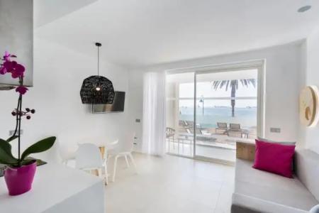One Ibiza Suites - 301