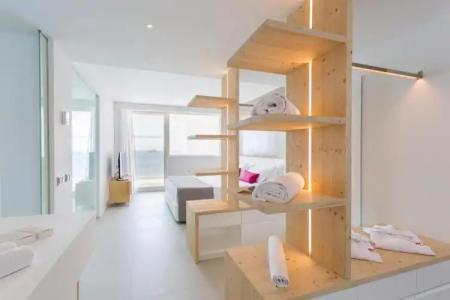 One Ibiza Suites - 170