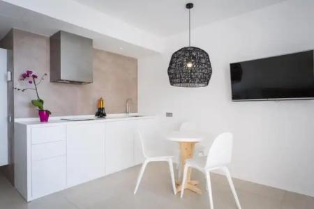 One Ibiza Suites - 299