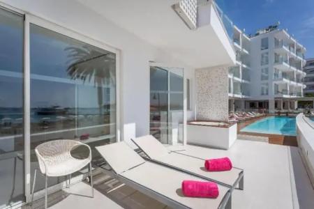 One Ibiza Suites - 136
