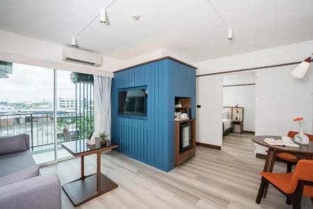 Amber Sukhumvit 85 - 133