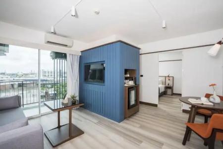 Amber Sukhumvit 85 - 152
