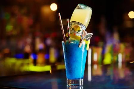 M Social Singapore - 13