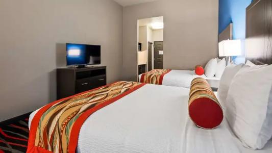 Best Western Plus Tech Medical Center Inn - 72