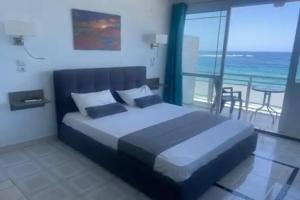 Julies Studios, Chania Town
