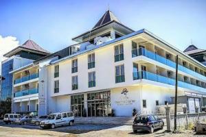 Ceti̇n Presti̇ge Resort