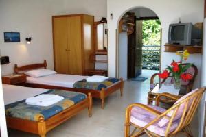 Skiathos Studios Panorama, Skiathos Town