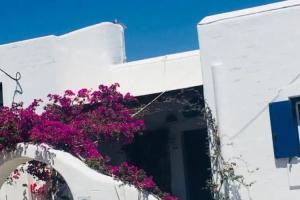 Nostos Studios, Parikia