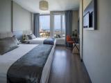 Standard Double room with partial sea view