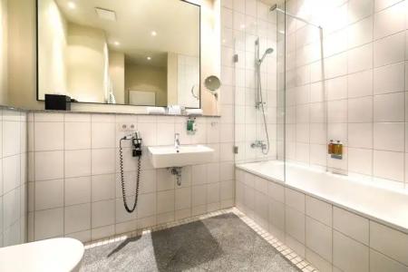 Mondrian Suites Berlin am Checkpoint Charlie - 8