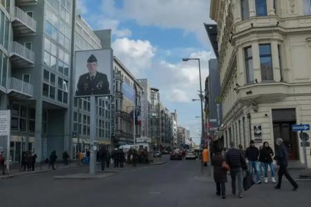 Mondrian Suites Berlin am Checkpoint Charlie - 40