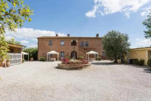 Casa Carlotta, Foiano della Chiana