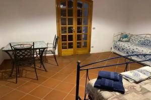 Casa Schicciola, Stromboli