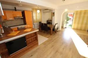 Apartment Milica, Petrovac