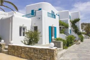 Cyclades Studios, Ornos