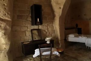 Sextantio Le Grotte Della Civita Hotel