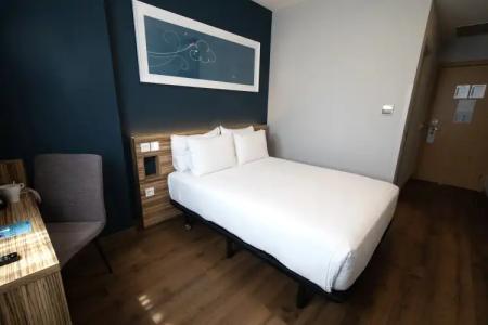Travelodge Madrid Alcalá - 22
