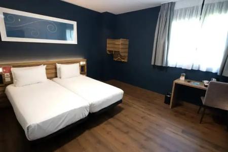 Travelodge Madrid Alcalá - 44