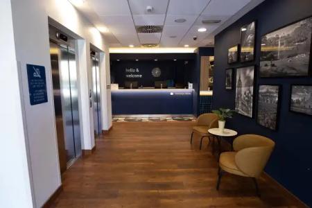 Travelodge Madrid Alcalá - 1