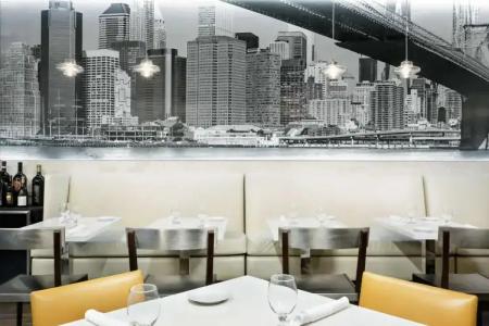 Hilton Garden Inn New York - Times Square Central - 27