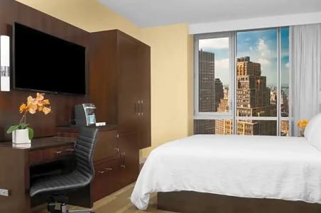 Hilton Garden Inn New York - Times Square Central - 47