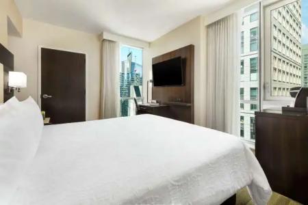 Hilton Garden Inn New York - Times Square Central - 2