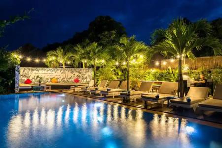 Baby Elephant Boutique - 47