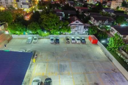 Baron Residence Bangkok - 66