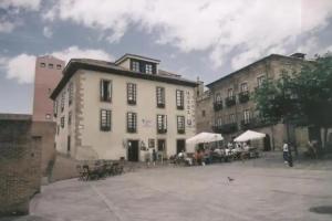 La Casona de Jovellanos, Gijon