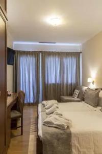 Xenios Dias Boutique - 4