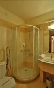 Xenios Dias Boutique - 6