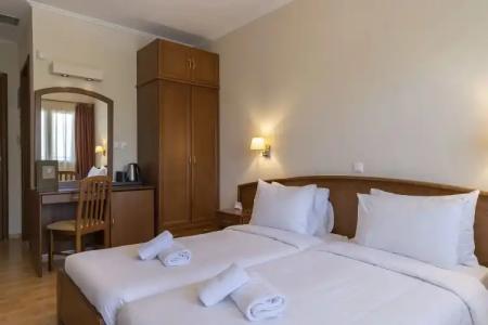 Xenios Dias Boutique - 16