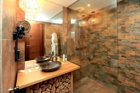 Cascade Resort & Spa - 24