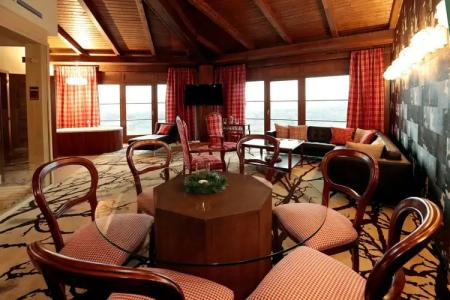 Cascade Resort & Spa - 43