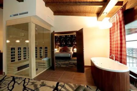 Cascade Resort & Spa - 46