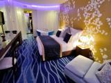 Honeymoon Aqua Double Suite