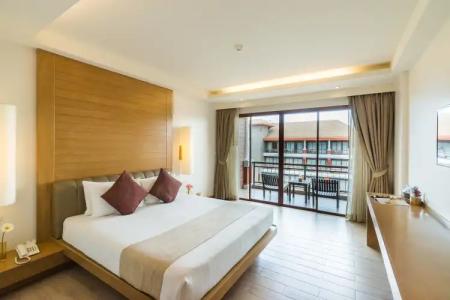 Ayrest Hua Hin - 1
