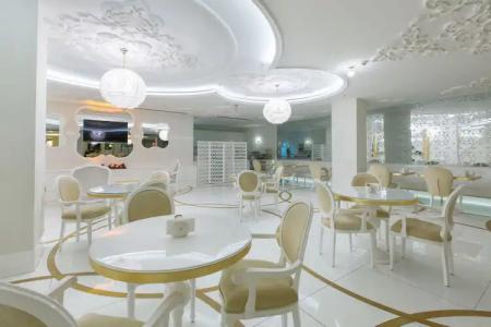 Golden Pearl Boutique - 23