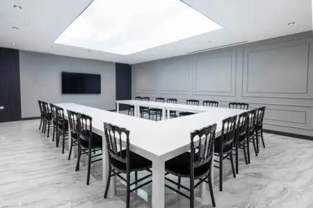 Golden Pearl Boutique - 17