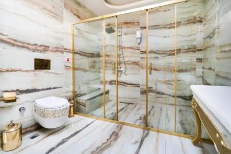 Golden Pearl Boutique - 8