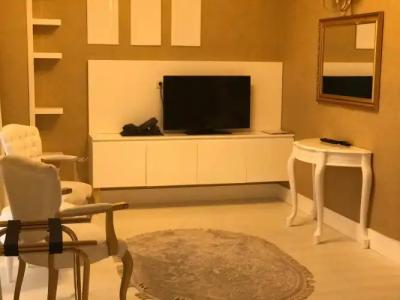 Golden Pearl Boutique - 3