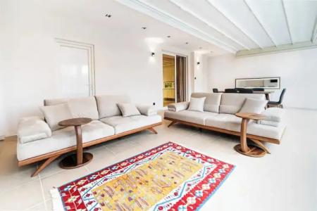 Golden Pearl Boutique - 76